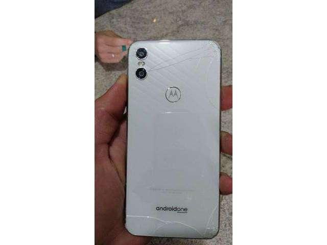 Motorola one e 250 reais por iPhone 6