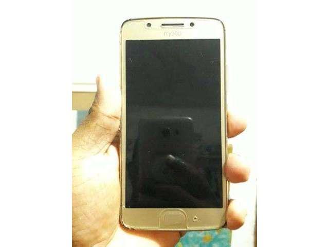 Vendo ou troco moto G5