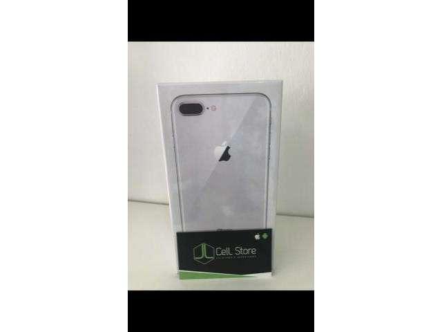 IPhone 8 Plus 64gb zero lacrado Anatel 1 ano de garantia Apple!!
