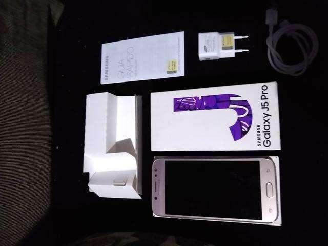 Celular Samsung J5