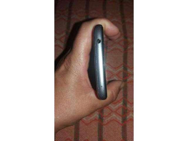 Moto e5