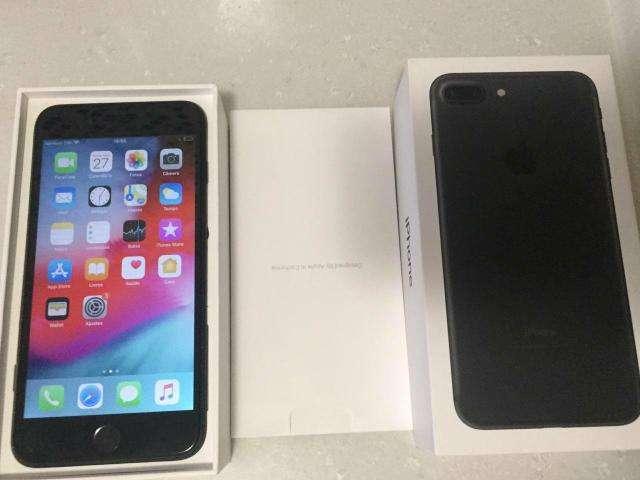 IPhone 7 Plus 32GB 4G Preto na Caixa