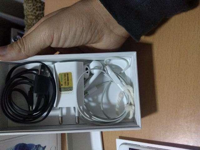 Celular iPhone 6s 64gb