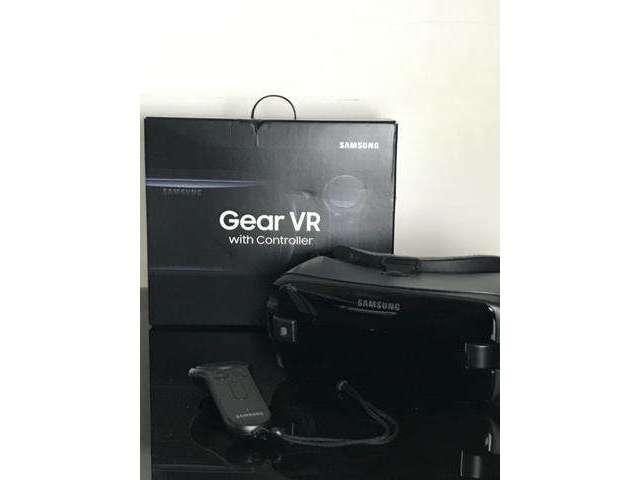 Gear VR com controle remoto