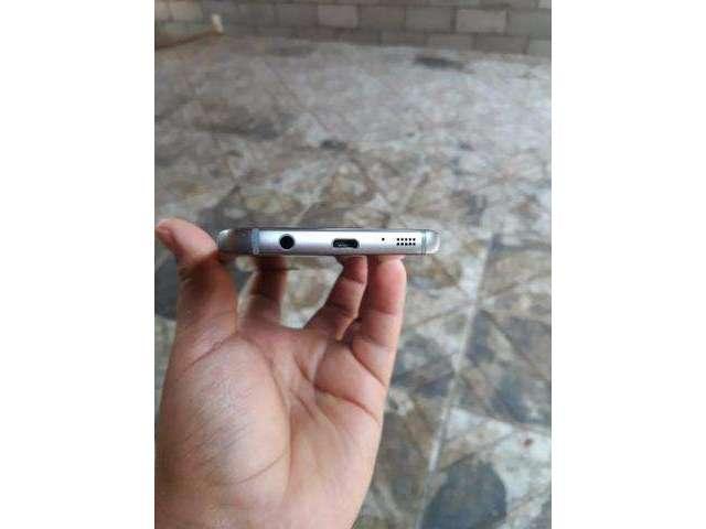 Samsung Galaxy s7 Flat