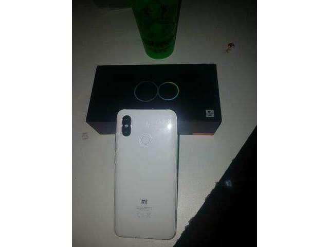 Xiaomi Mi 8 6/128