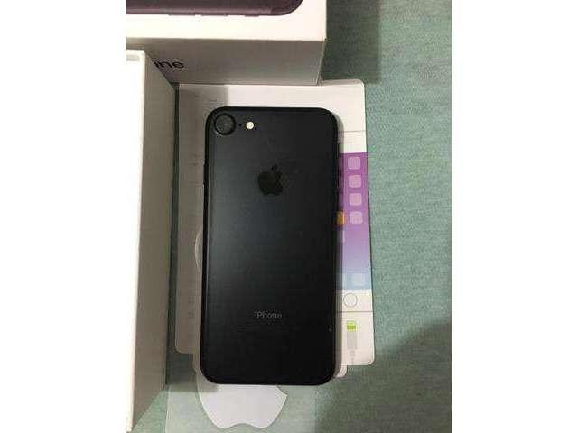 IPhone 7 impecÃ¡vel novo aceito cartÃ£o