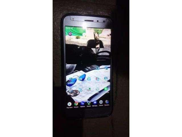 Vendo MOTOROLA MOTO X4