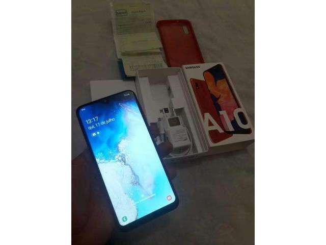 Vendo lanÃ§amento Samsung A10 na caixa