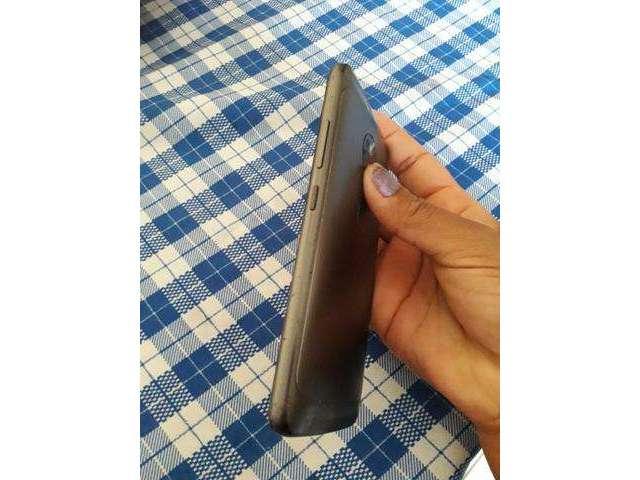 Moto G5