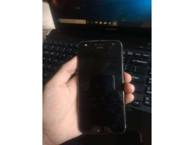 Motorola x4