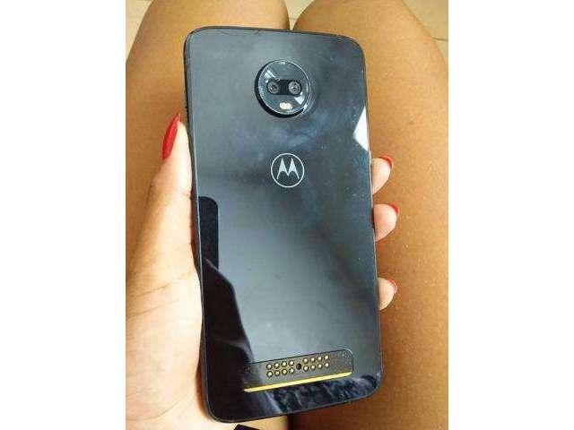 Moto z3 play, 64g