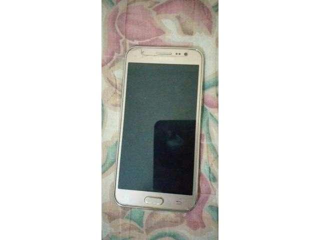 Samsung J5