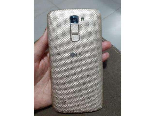 LG K10 Dourado 16GB com TV