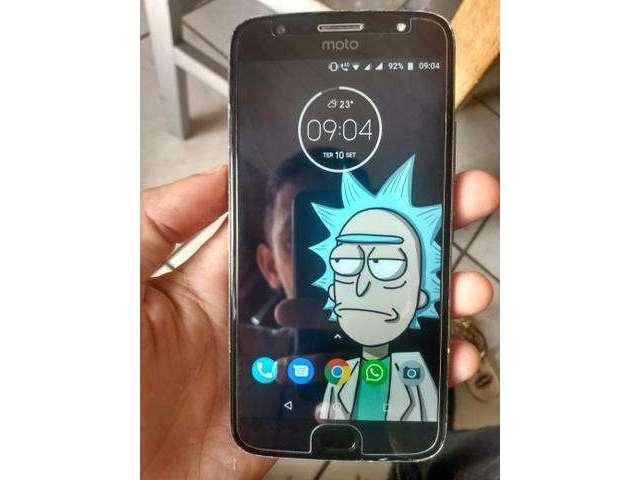 Moto g5s plus (v/t)