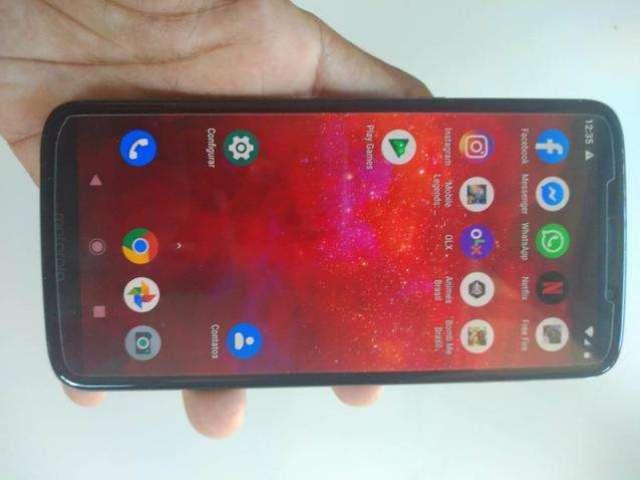 Moto z3 play