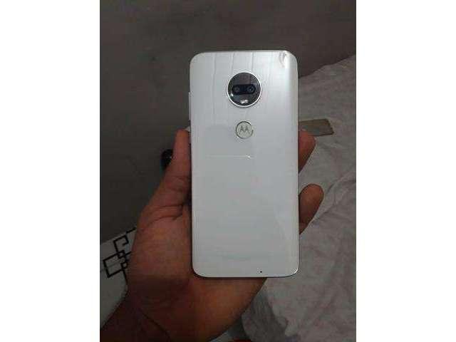 IPhone no boleto iplace parqueshopping