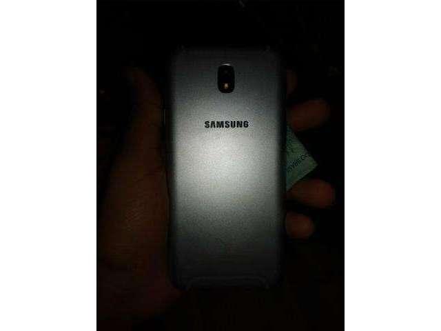 J7 pro