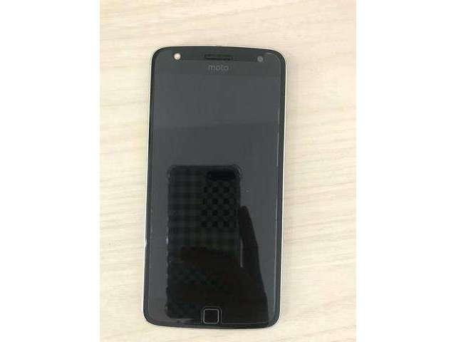 Moto z play