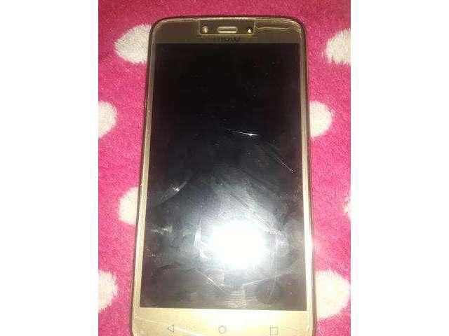 Vende se esse celular moto C plus e so a pelÃ­cula quÃª estÃ¡ trincada