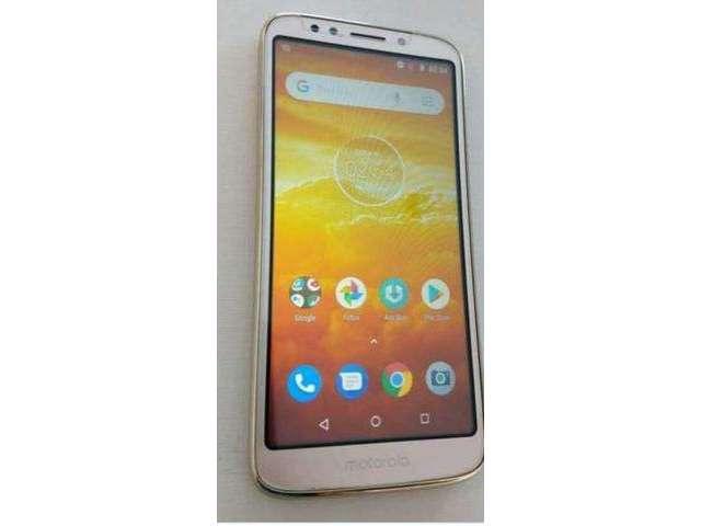 Moto e5 novinho na caixa funciona tudo divido no cartÃ£o