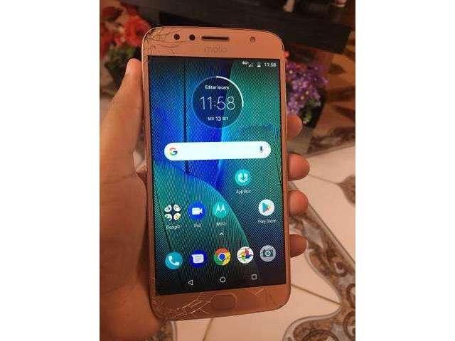 Moto G5S Plus