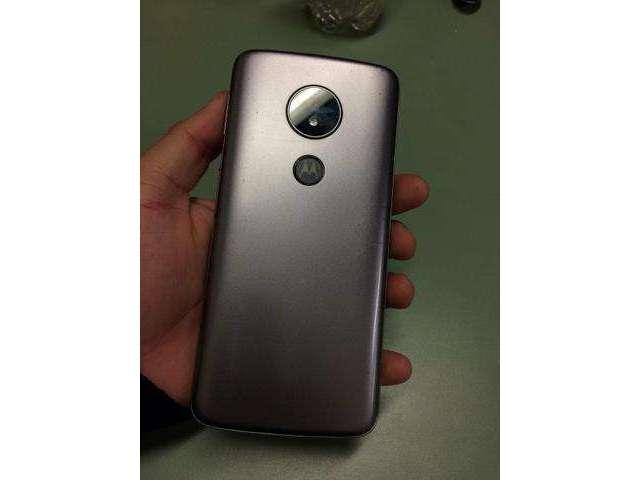 Vendo moto E5 Platinum por 350 barbada!!