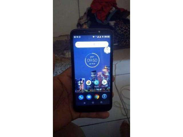 Moto e5