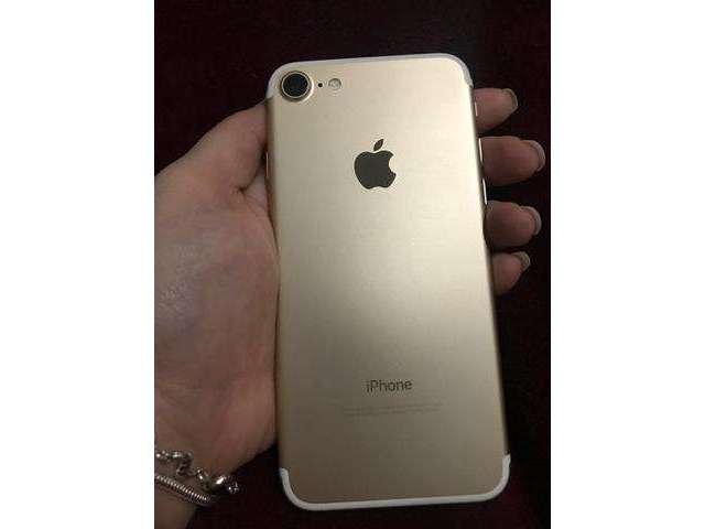 Vendo IPhone 7 128GB ! Dourado ! Com Garantia , Passo cartÃ£o !