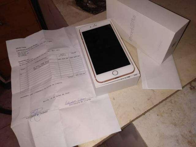 V/T iPhone 6s Plus 32 GB Rose