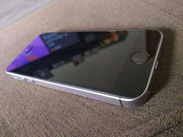 IPhone SE 16GB