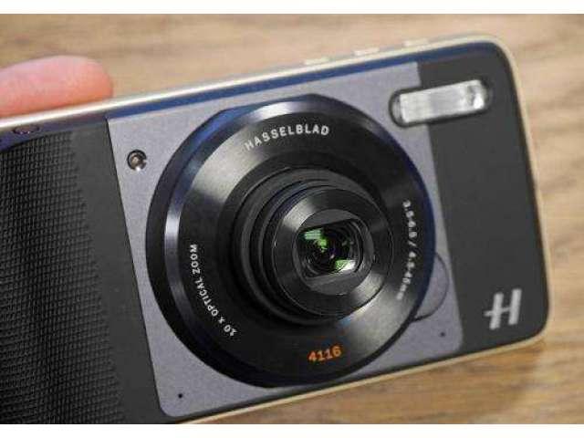 Moto Snap Hasselblad
