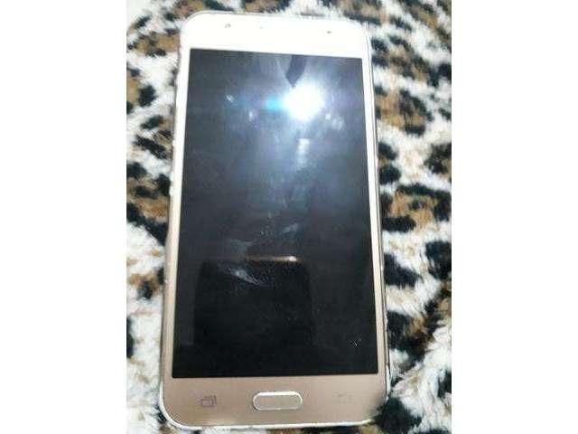 Celular Samsung J5
