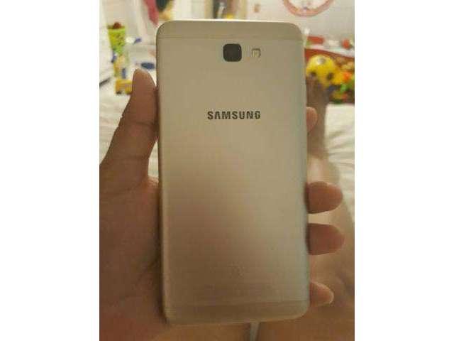 Vendo J7 prime Dourado