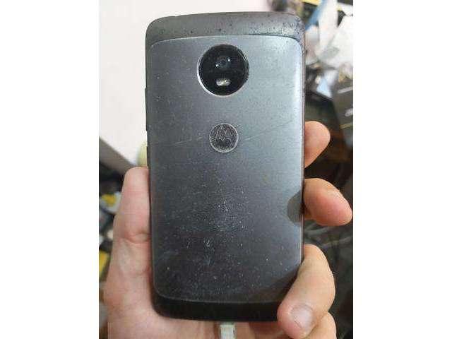 Moto G5 pra sair logo