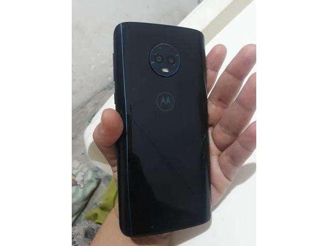 Celular moto g6 r$:580