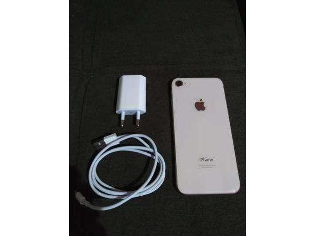 IPhone 8 64gb Dourado ( Tudo funcionando )