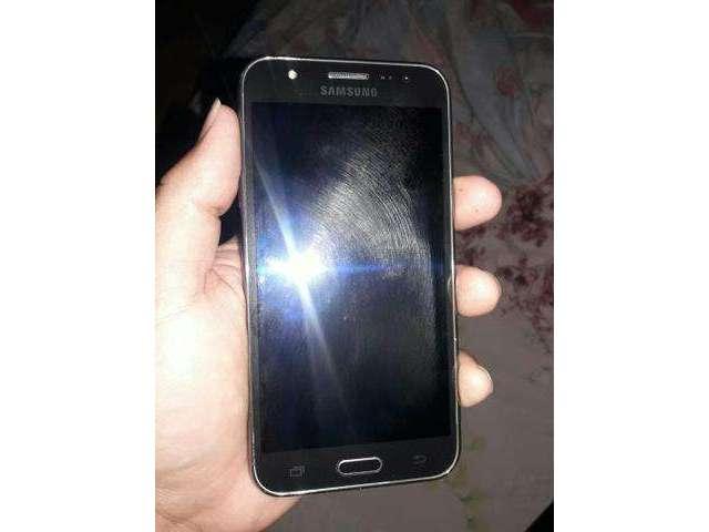 Samsung j5 330$