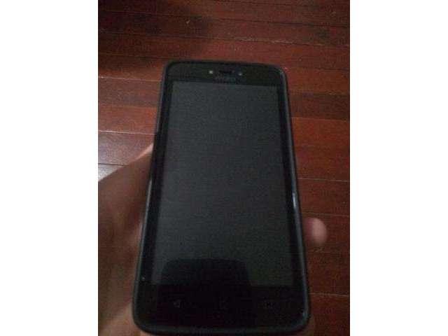 Vendo celular moto c plus