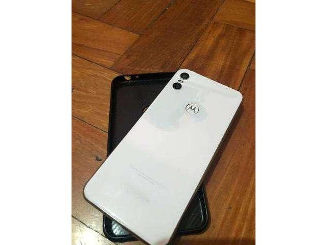 Motorola One