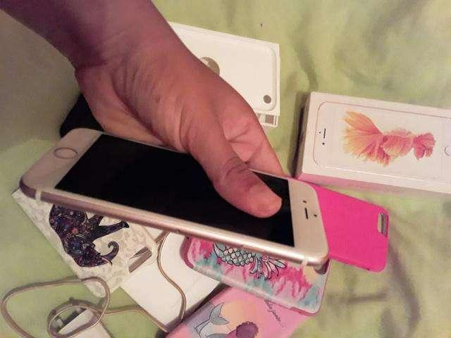 IPhone 6s rosÃª (Aceito cartÃ£o) Pra vender logo!