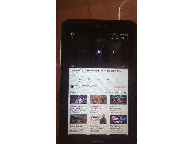 Vendo tablet Samsung (semi novo)