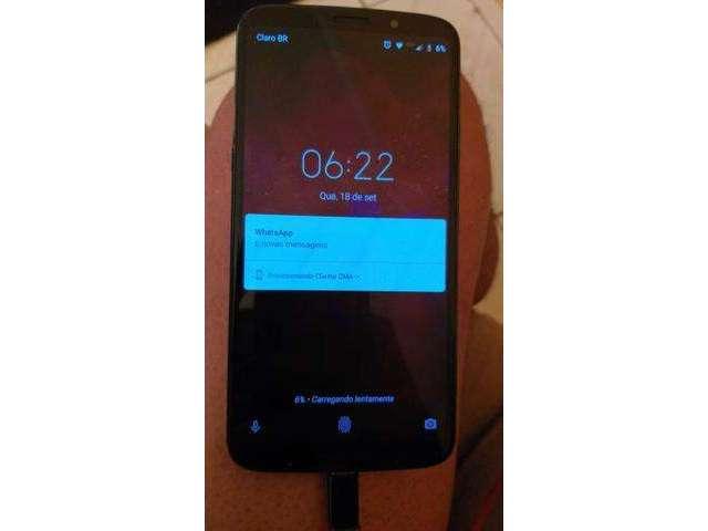 Moto Z3 play