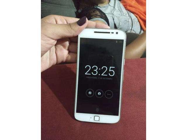Moto G4 Plus