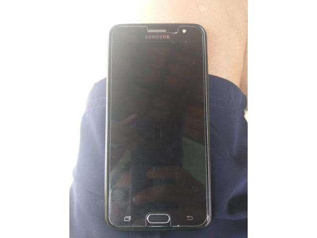 Celular j7 prime