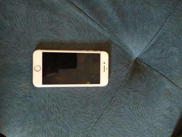 IPhone 7 32gb muito novo