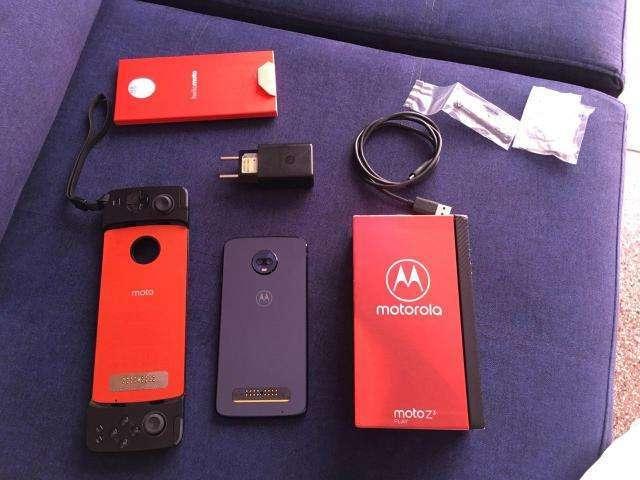 Motorola z3 play + snap gamepad