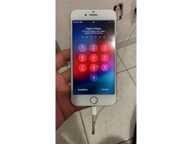 IPHONE 7 32 gb ROSE pequeno trincadinho no botÃ£o Homer mais funciona normal