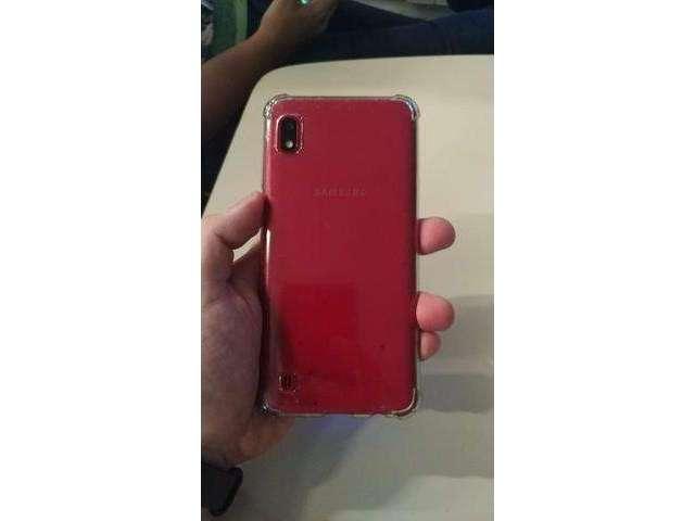 Samsung A10 na caixa