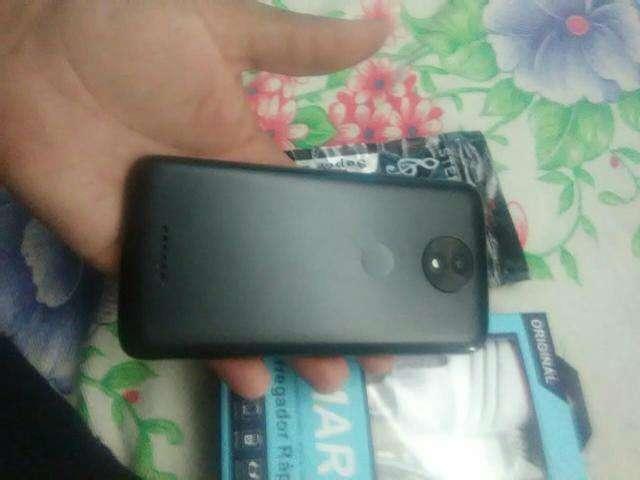 Moto C Plus de 16gb, bem conservado, sem defeitos